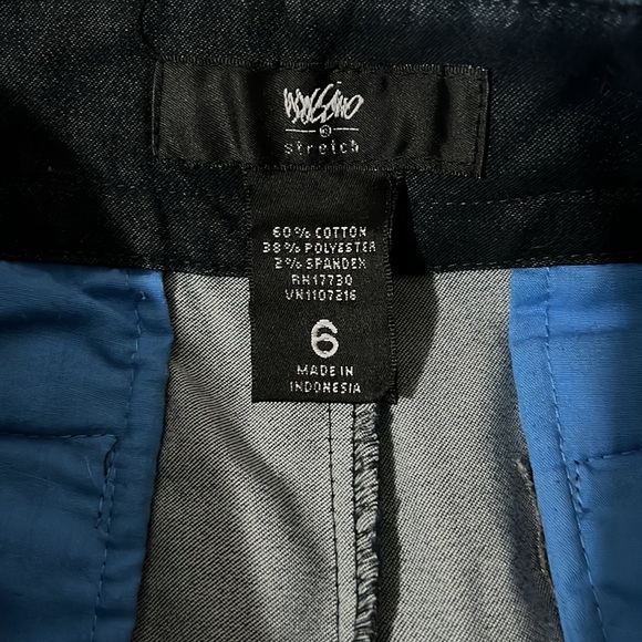 Mossimo Shorts Size 6 - Picture 3 of 3
